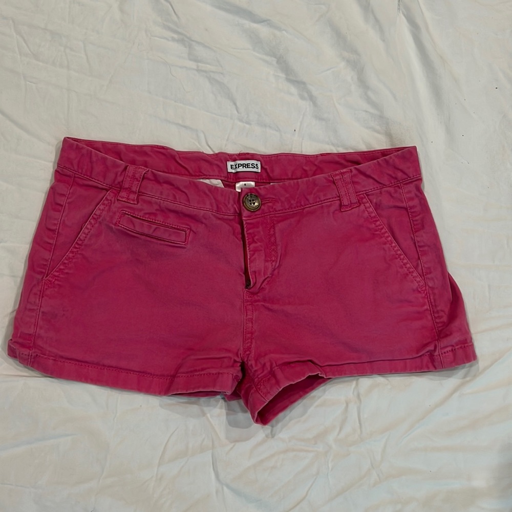 Express Shorts